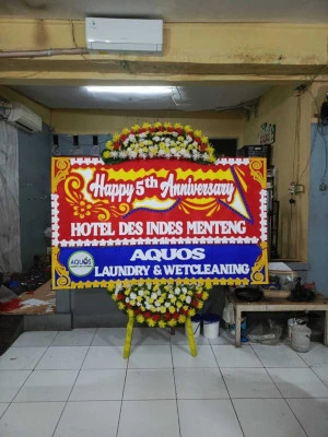 Papan Bunga di Selapajang Jaya