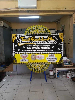 Papan Bunga di Selapajang Jaya