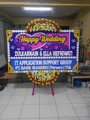 Papan Bunga di Selapajang Jaya